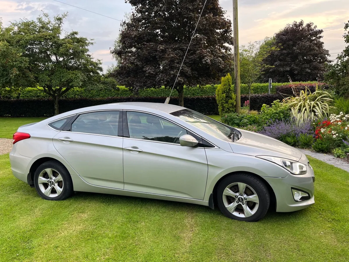 Hyundai i40 2012 - Automatic - Needs Transmission - Image 3