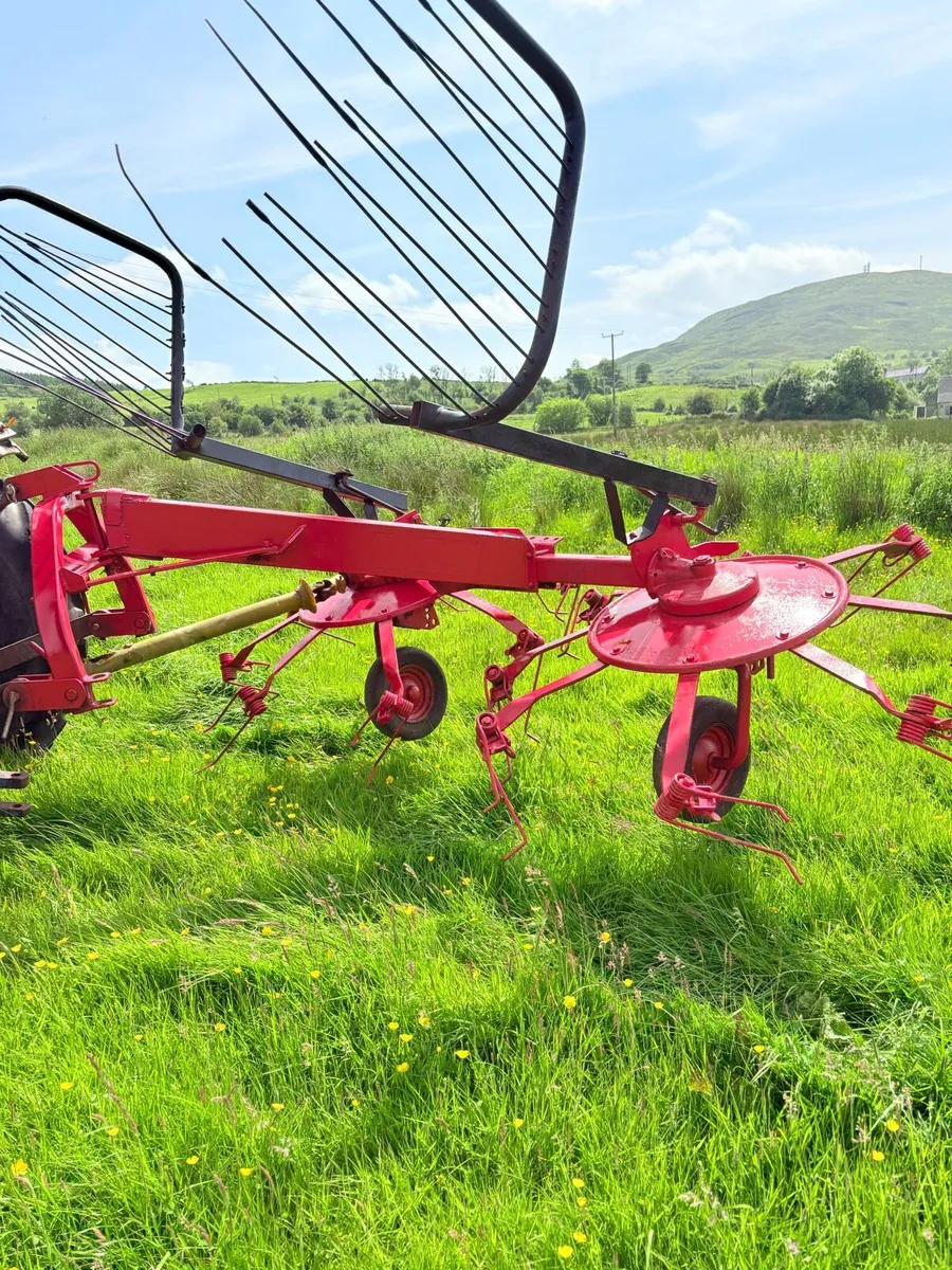 Lely Lotus 300 Tedder - Image 4