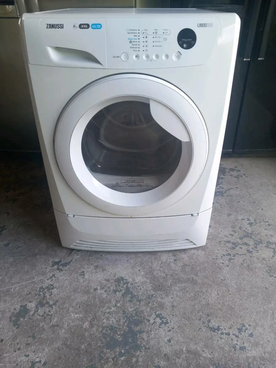 Zanussi condenser dryer - Image 1