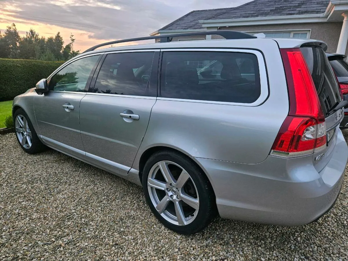 Volvo V70 T4 Turbo - Image 4