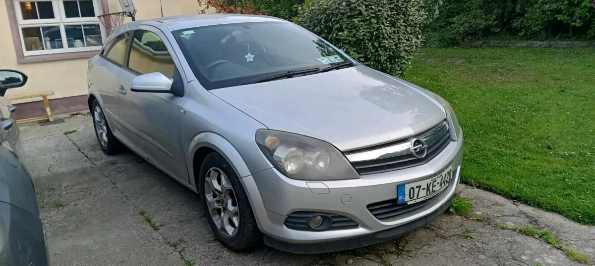Opel Astra 1.4 - Image 2