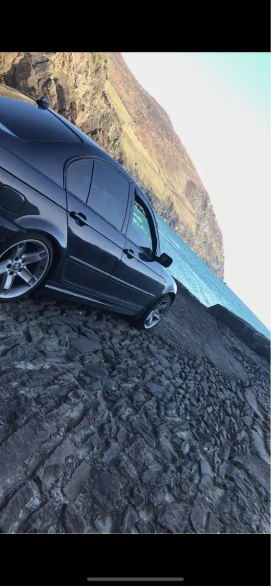 E46 320d M sport - Image 2