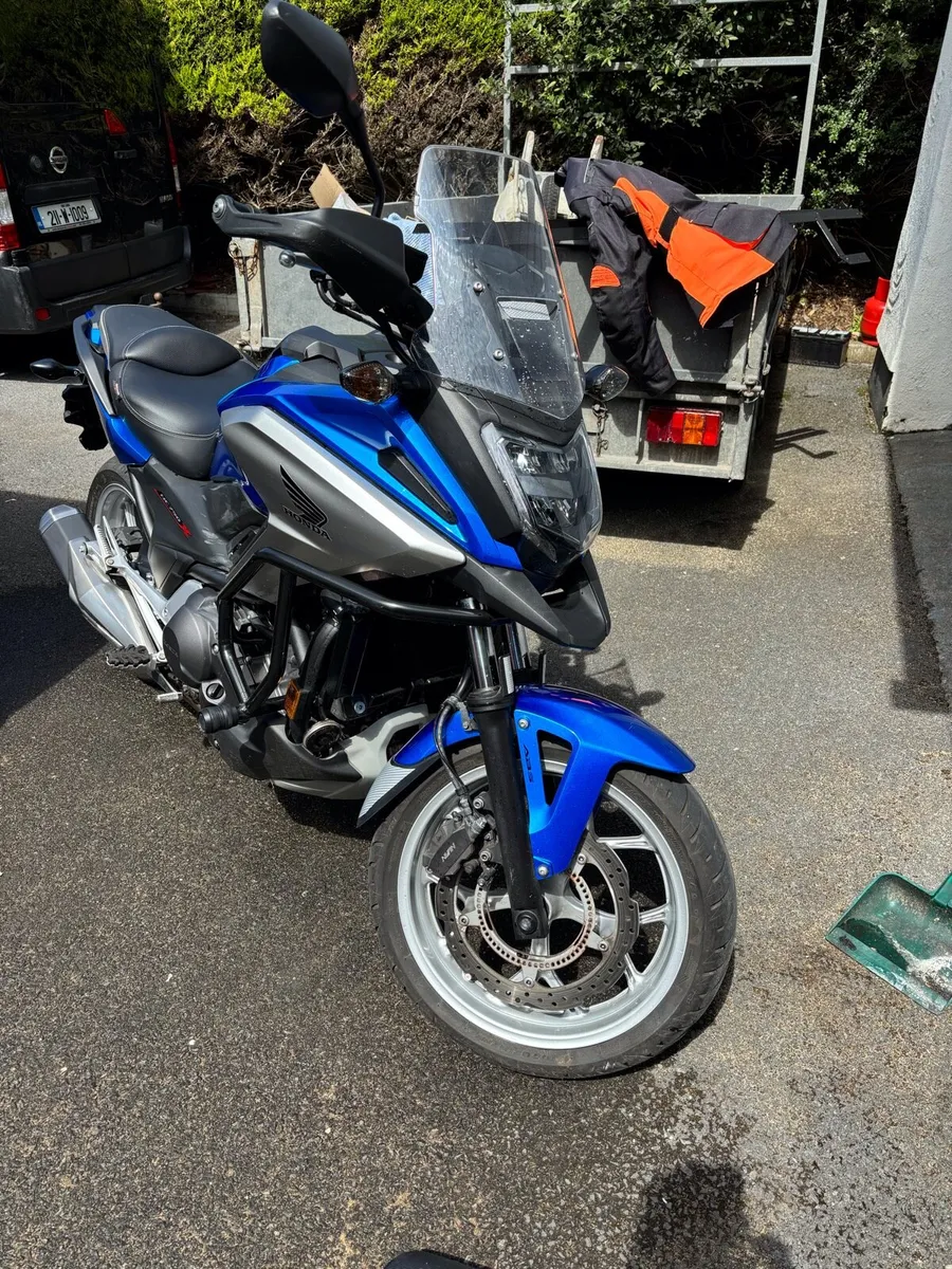 Honda nc 750x automatic - Image 1