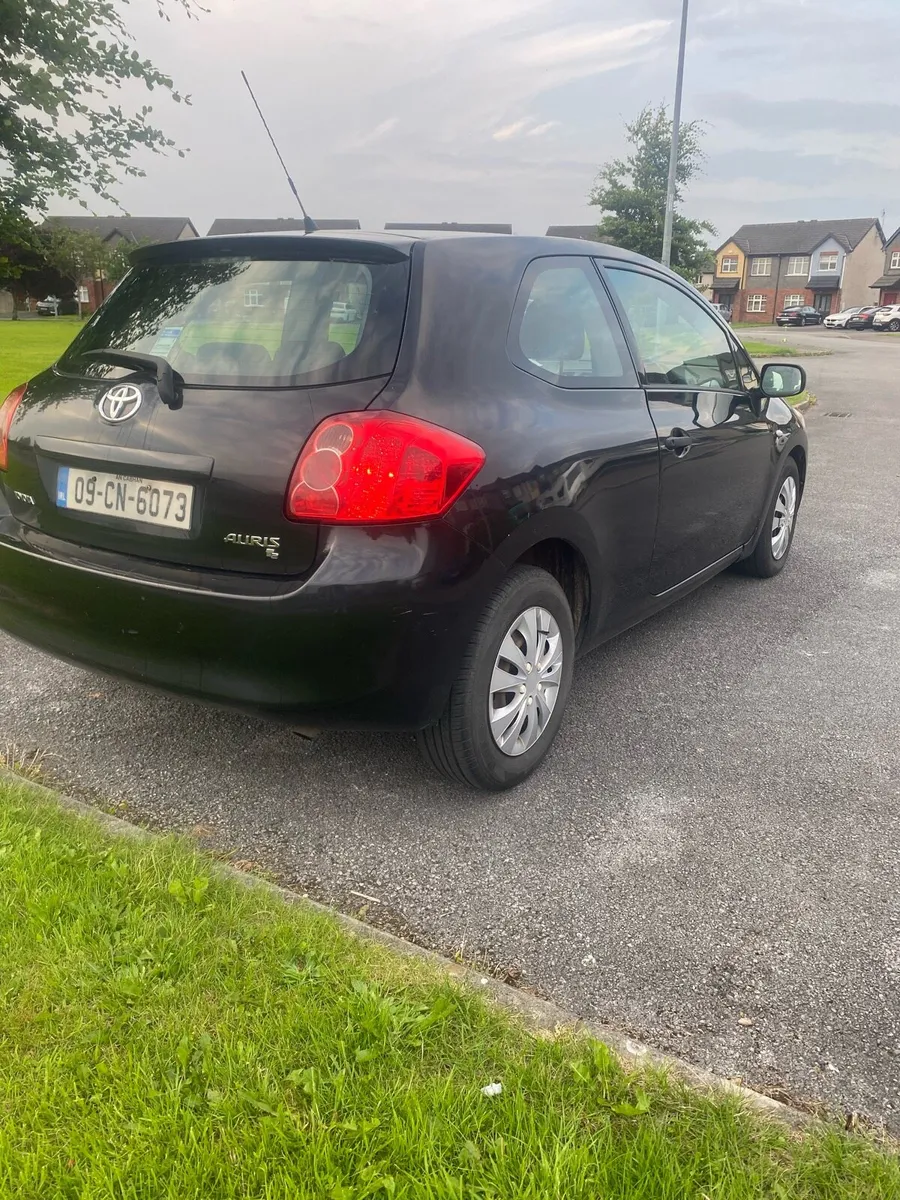 2009 AURIS for sale NCT 01/26 1.4 DIESEL - Image 2