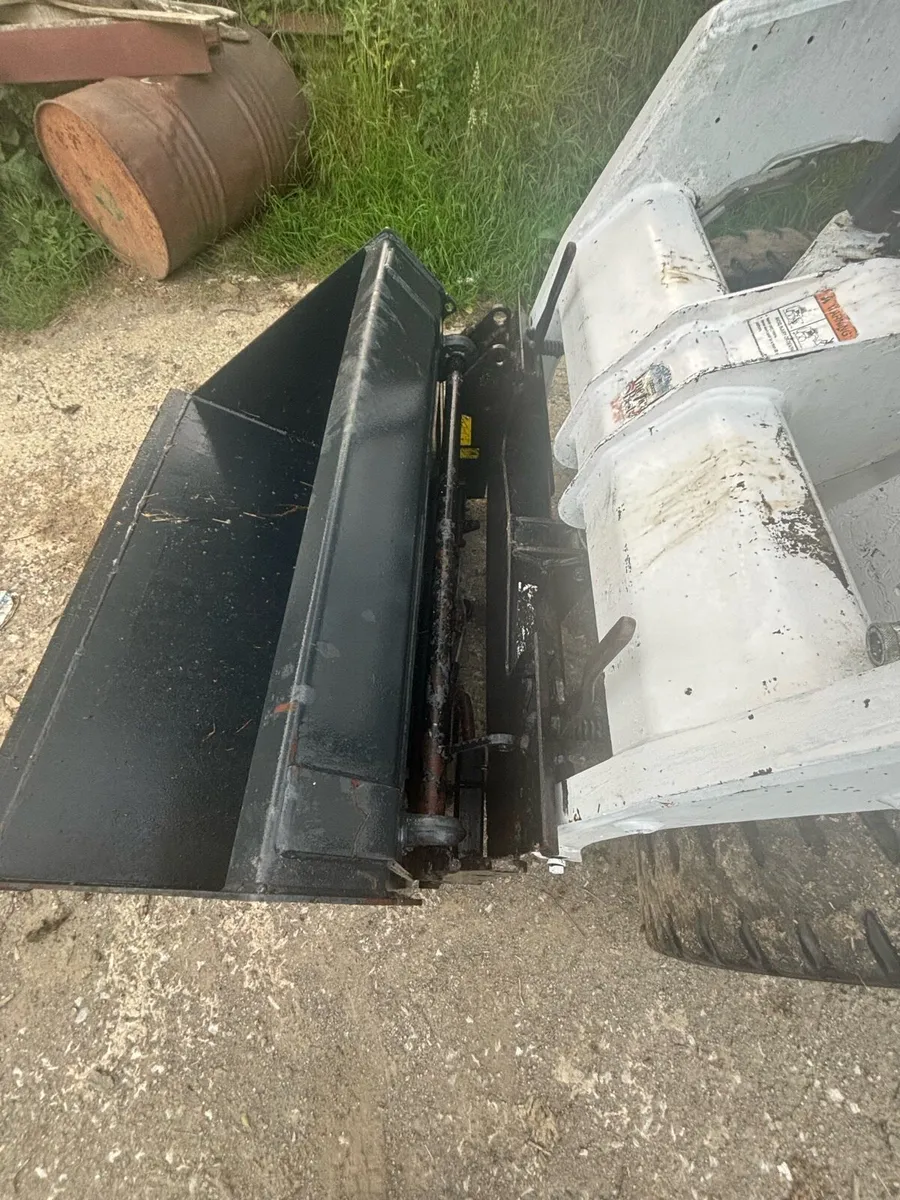 Bobcat Skidsteer - Image 3