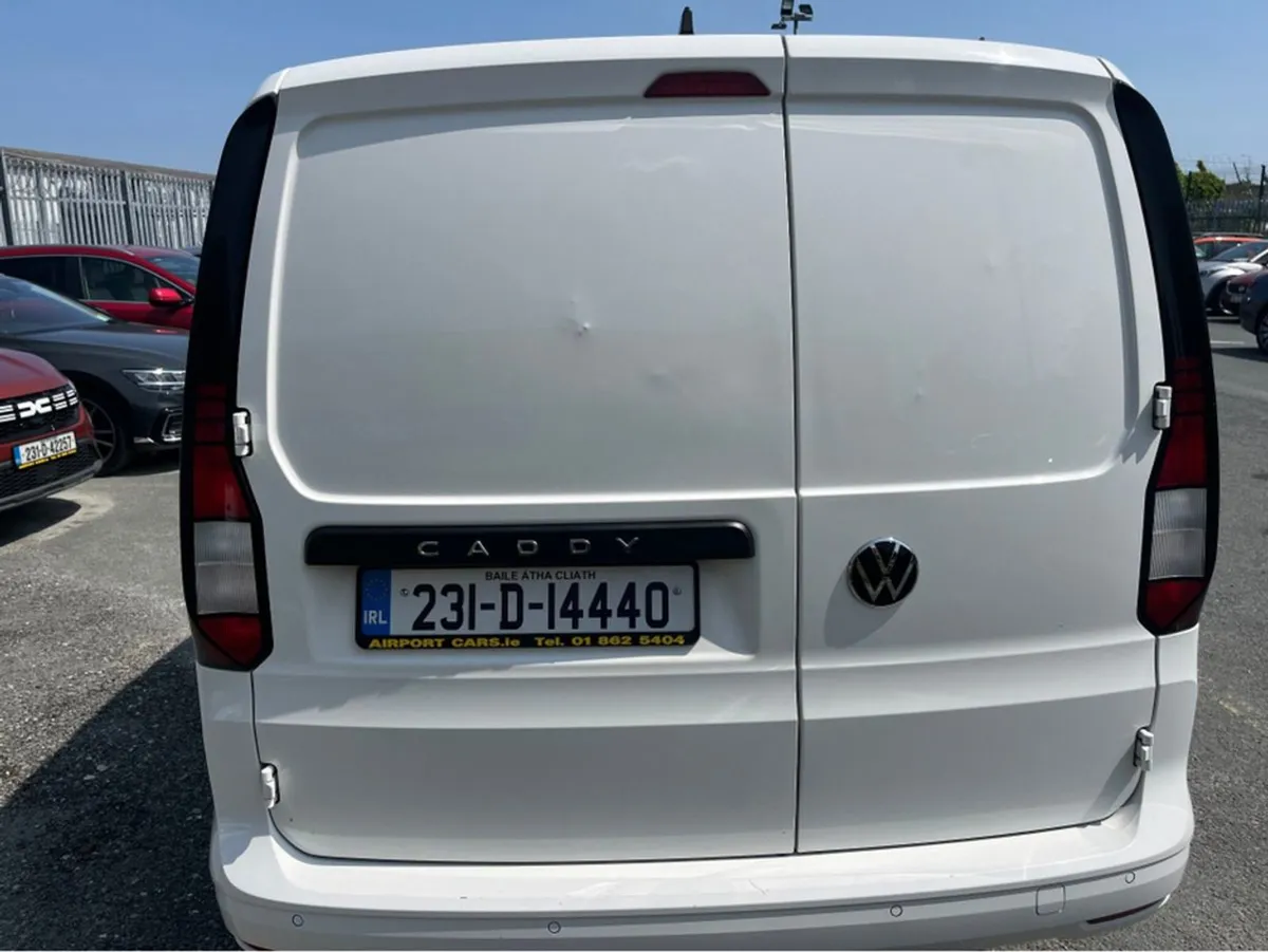 Volkswagen Caddy Commercial - Image 2