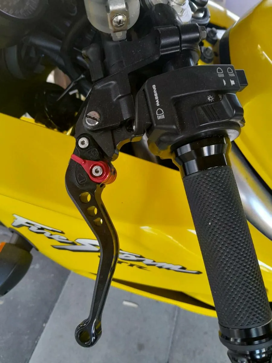 Honda vtr1000 - Image 3