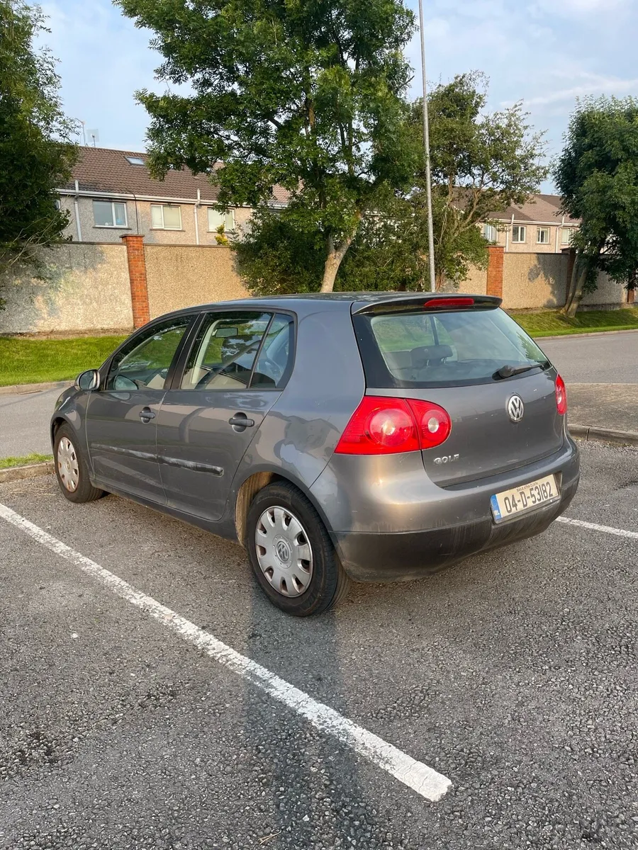 Golf Mark 5 - Image 2