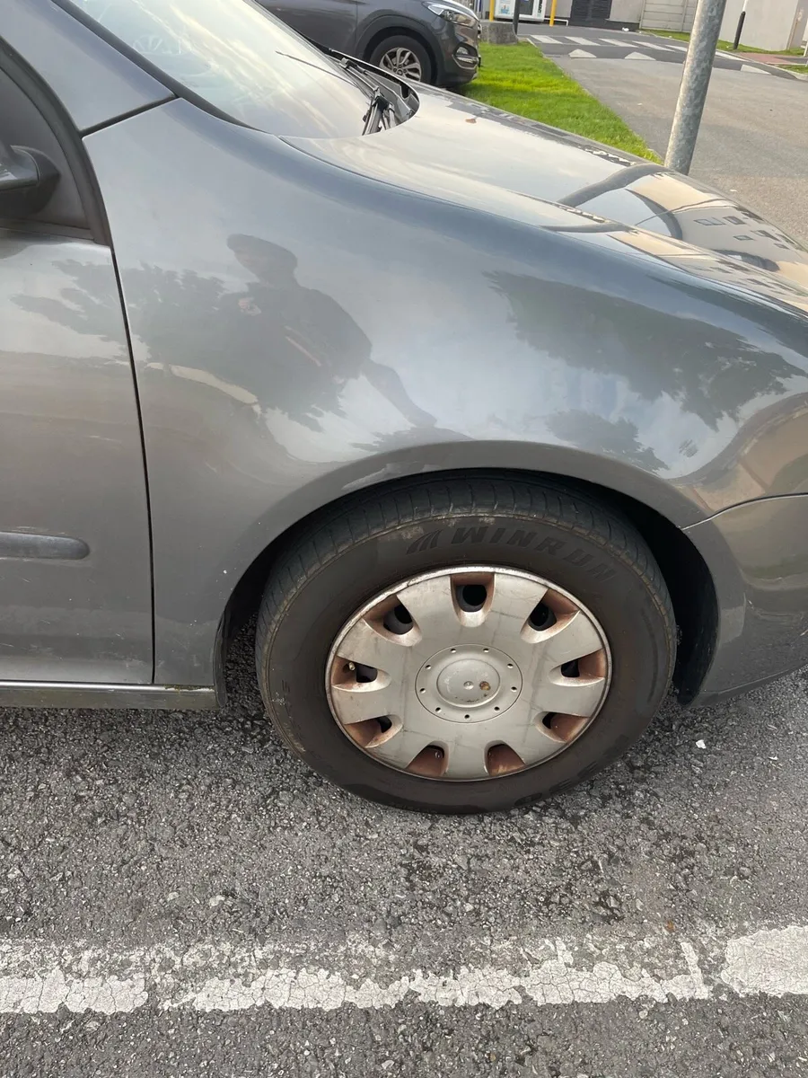 Golf Mark 5 - Image 4