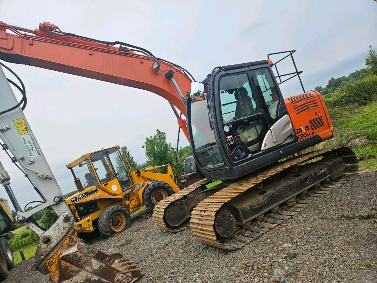 Hitachi 130-5b - Image 2