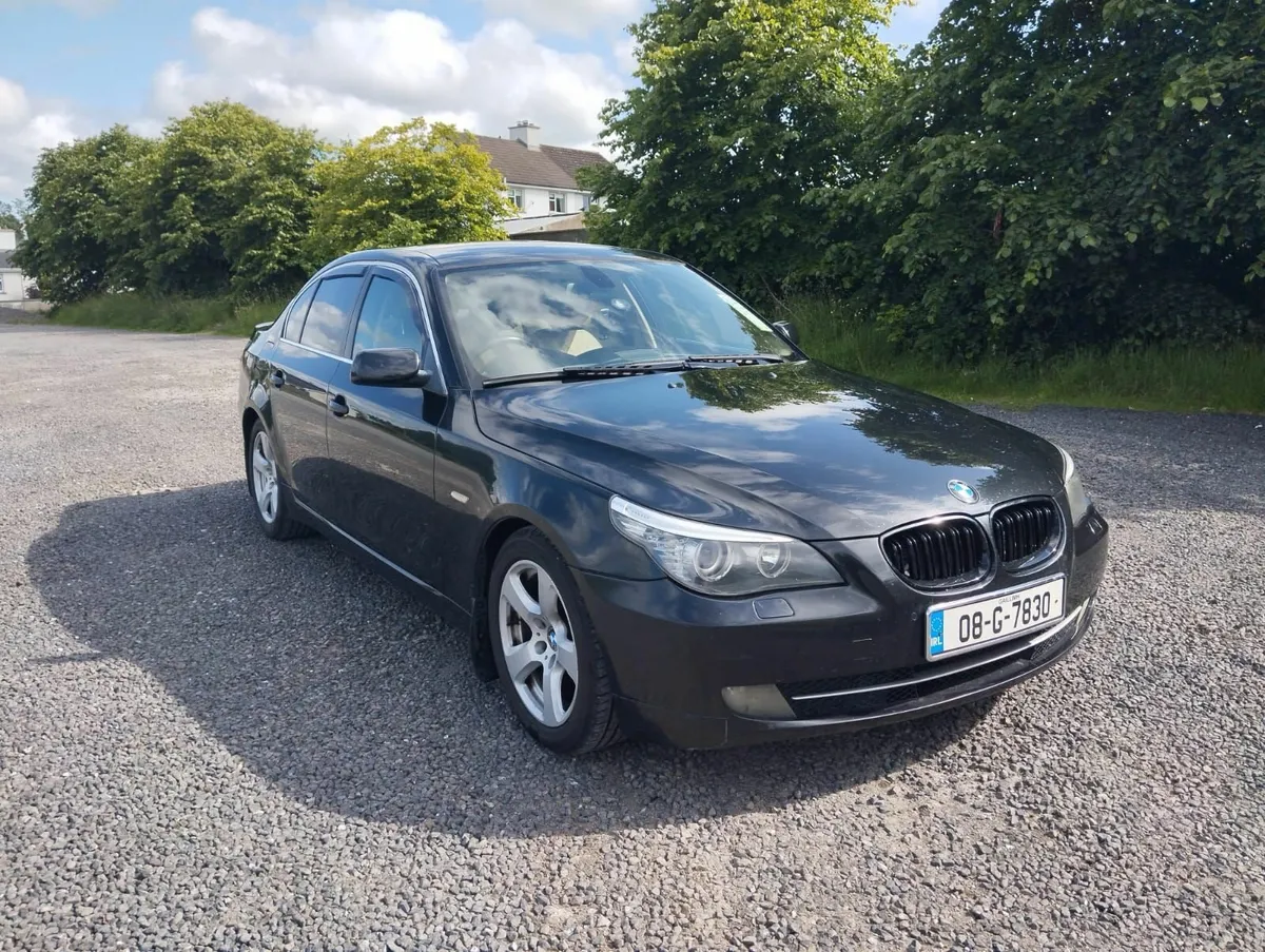 BMW 5-Series 2008 - Image 1