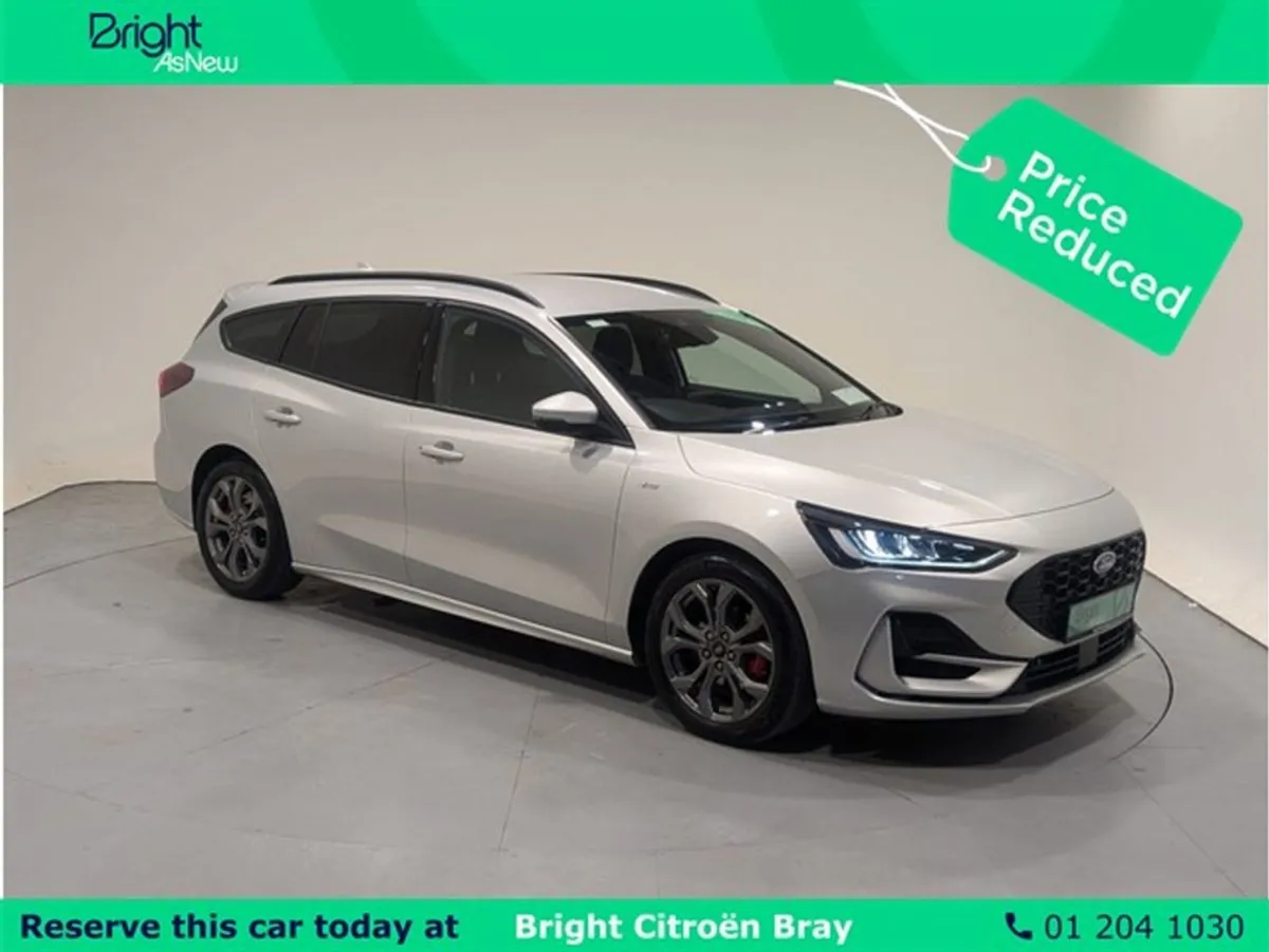 Ford Focus St-line Style 5W 1.0t 12 125 M6 4 - Image 1