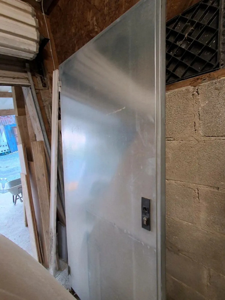 Shed clear out - Image 2