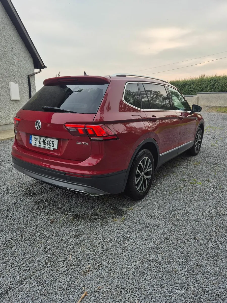 Volkswagen Tiguan Allspace DSG - Image 3