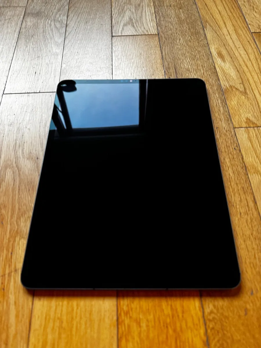 iPad Pro 12.9 inch - Image 1