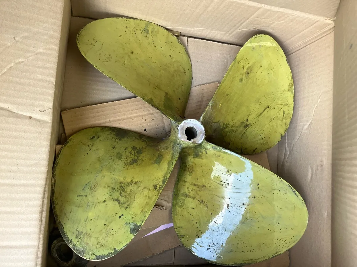 Brass propeller - Image 2