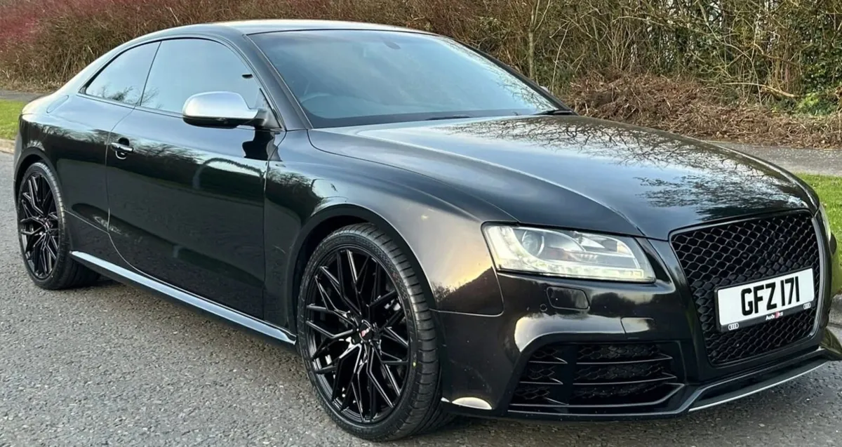 Car - Image 3