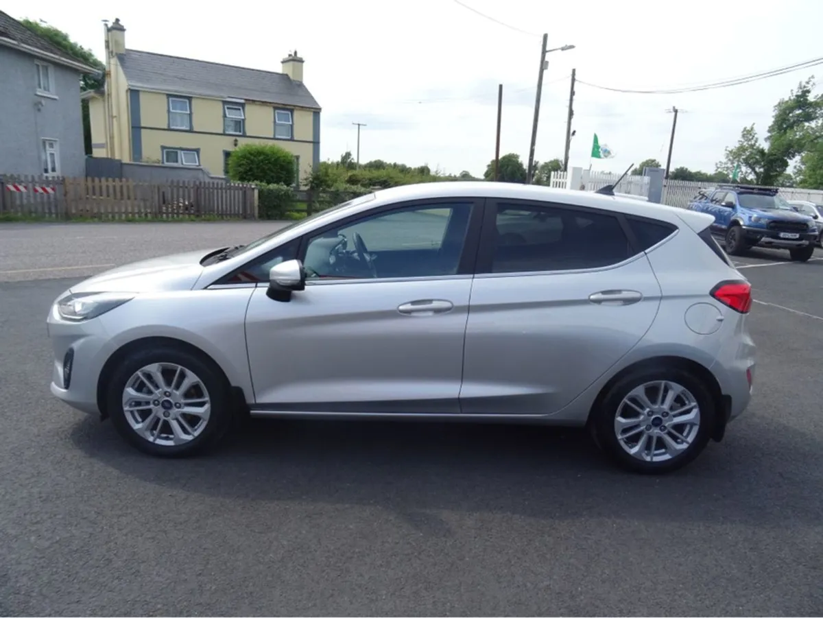 Ford Fiesta Titanium 5DR 1.0t 100 S6 S6.2 M6 4 - Image 4