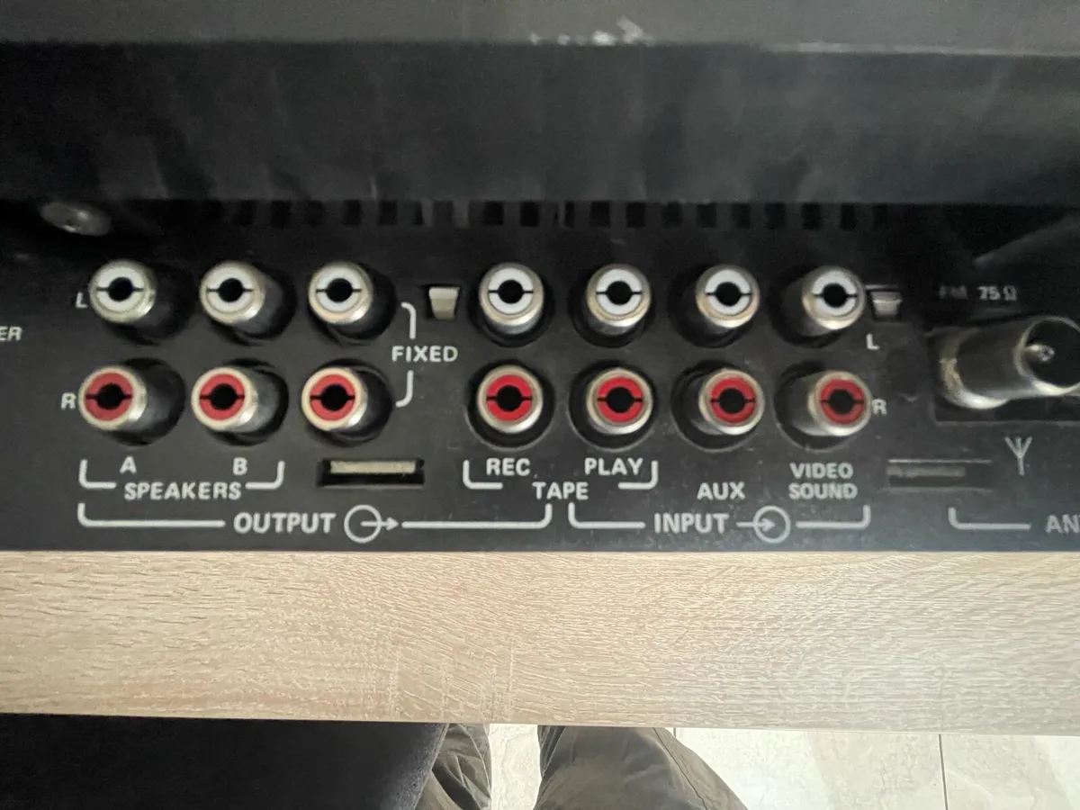 Bose lifestyle 5 unit and remote - Image 3