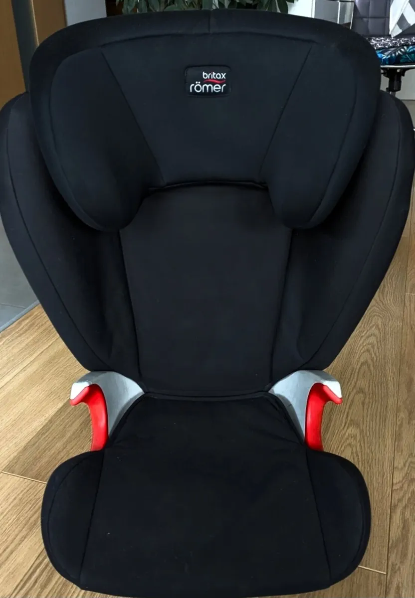 Britax Römer Kidfix car seat - Image 1