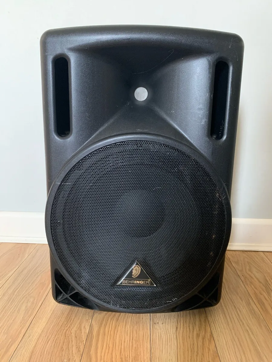 Behringer B212A Eurolive Active Speaker - Image 1