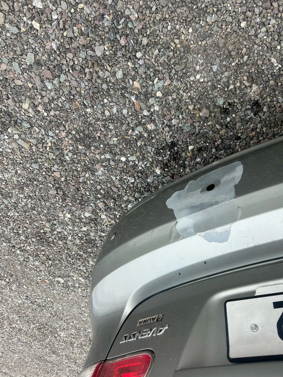 Car - Image 2