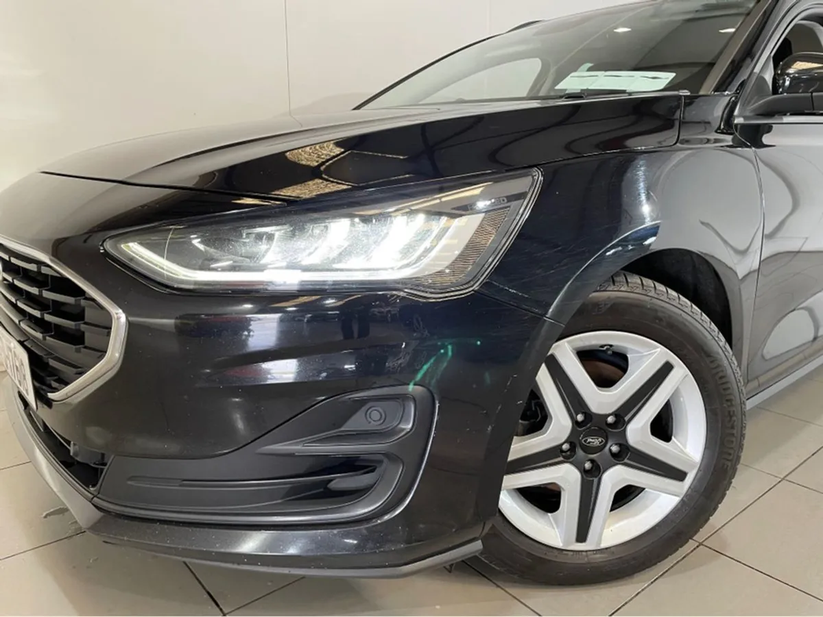 Ford Focus Auto 1.5 TDI 120BHP Diesel Estate - Image 3