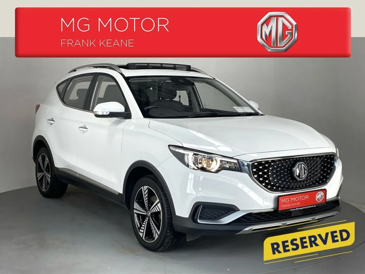 MG ZS Exclusive Ev black Leather Interior front H - Image 1