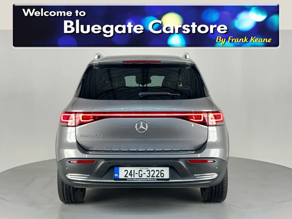 Mercedes-Benz EQB EQB 250 7 Seater digital Dash t - Image 4