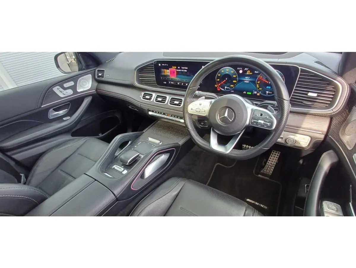 Mercedes-Benz GLE-Class 350DE Coupe AMG Prem Plus - Image 4