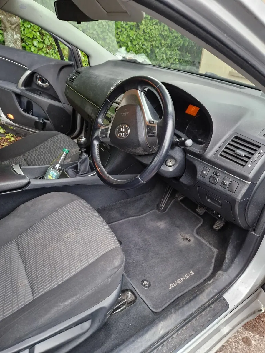 Toyota Avensis 2014 - Image 3