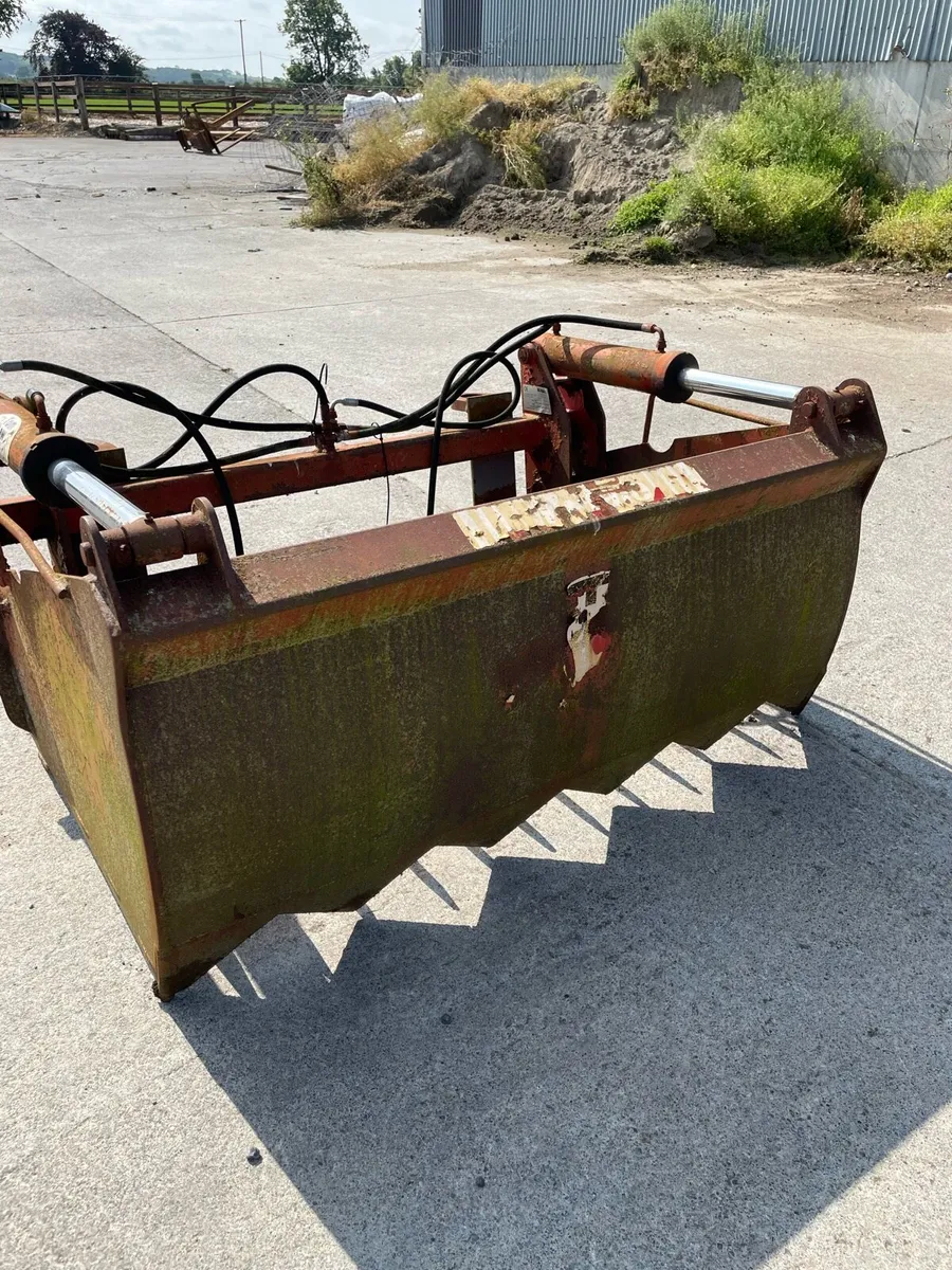 Farm machinery - Image 2