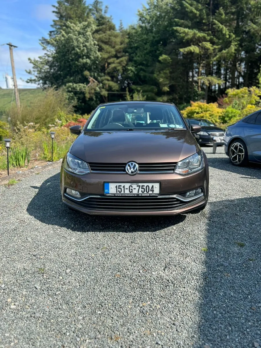 Volkswagen Polo 2015 - Image 2