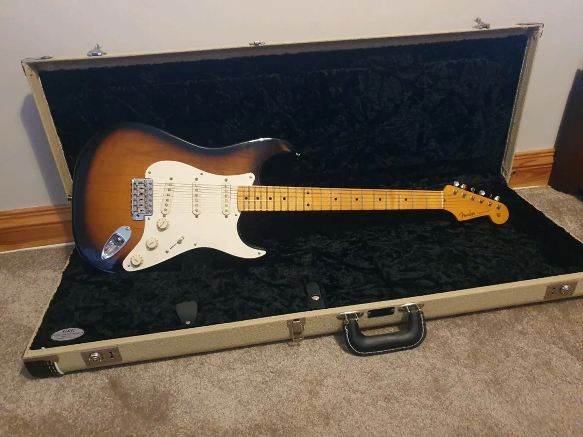Fender eric johnson stratocaster - Image 1