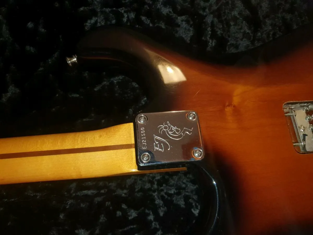 Fender eric johnson stratocaster - Image 4