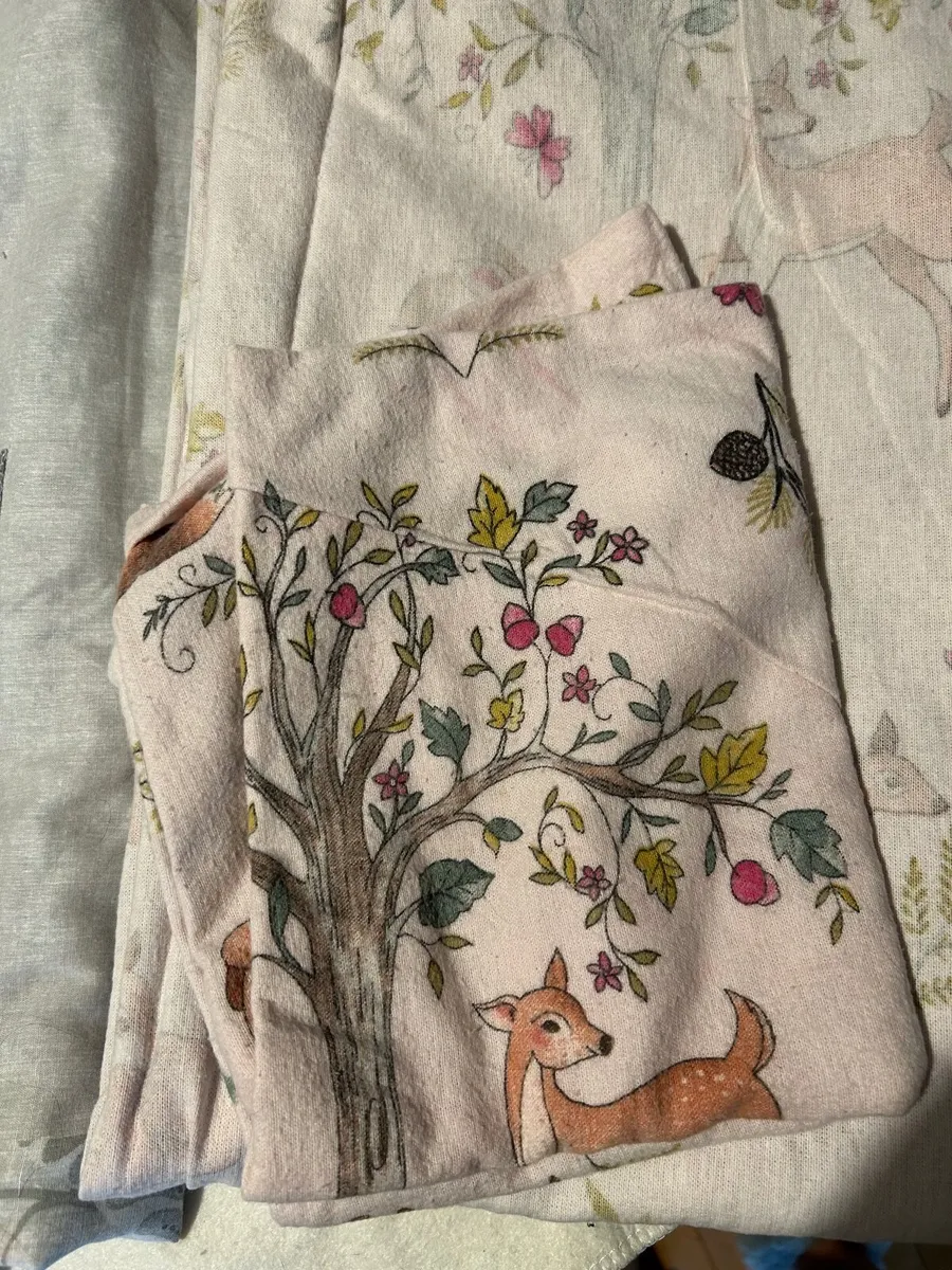 Free used single bed linen - Image 1