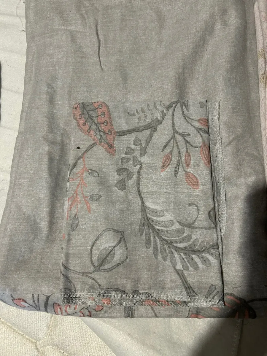 Free used single bed linen - Image 3
