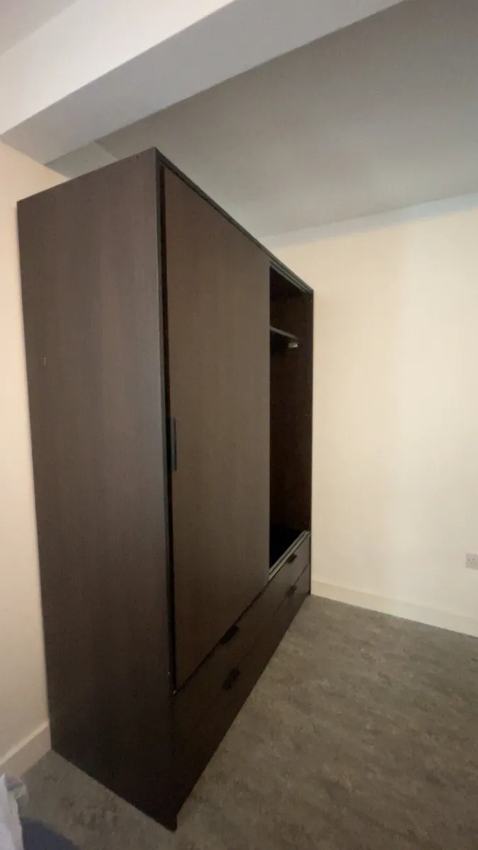 Wardrobes - Image 3