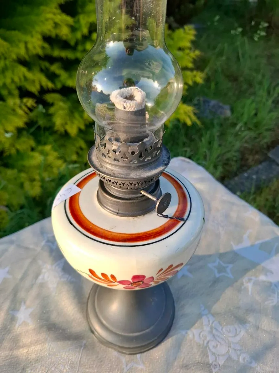 Ceramic oil lamp with pewter - Image 2