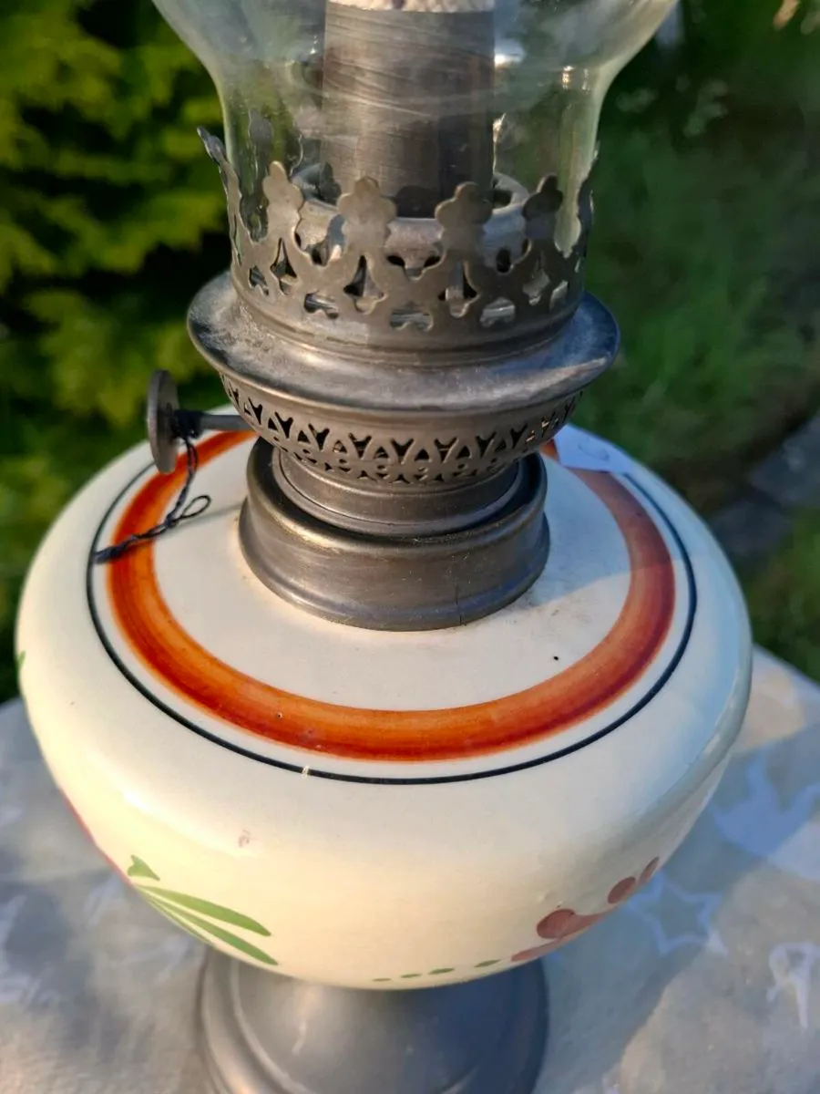 Ceramic oil lamp with pewter - Image 3