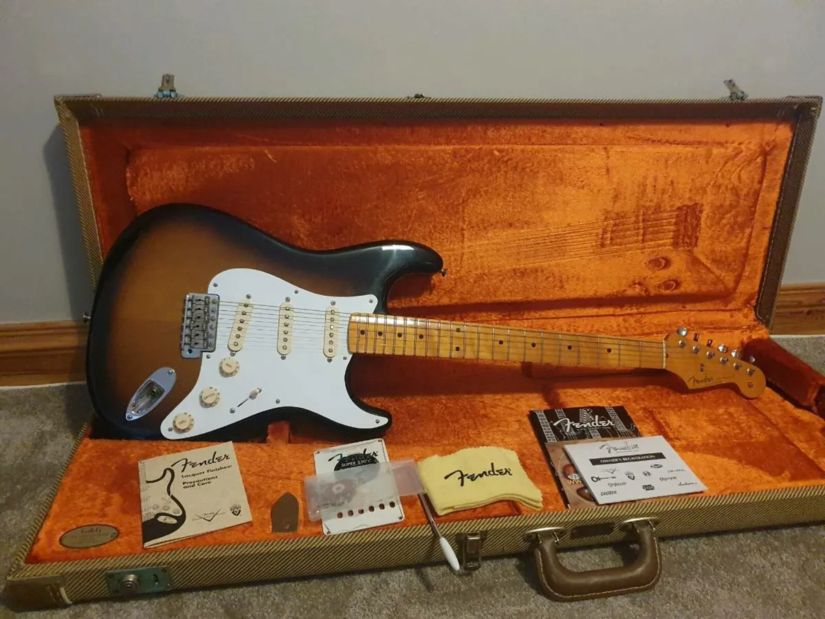 Fender american vintage 57 stratocaster - Image 1