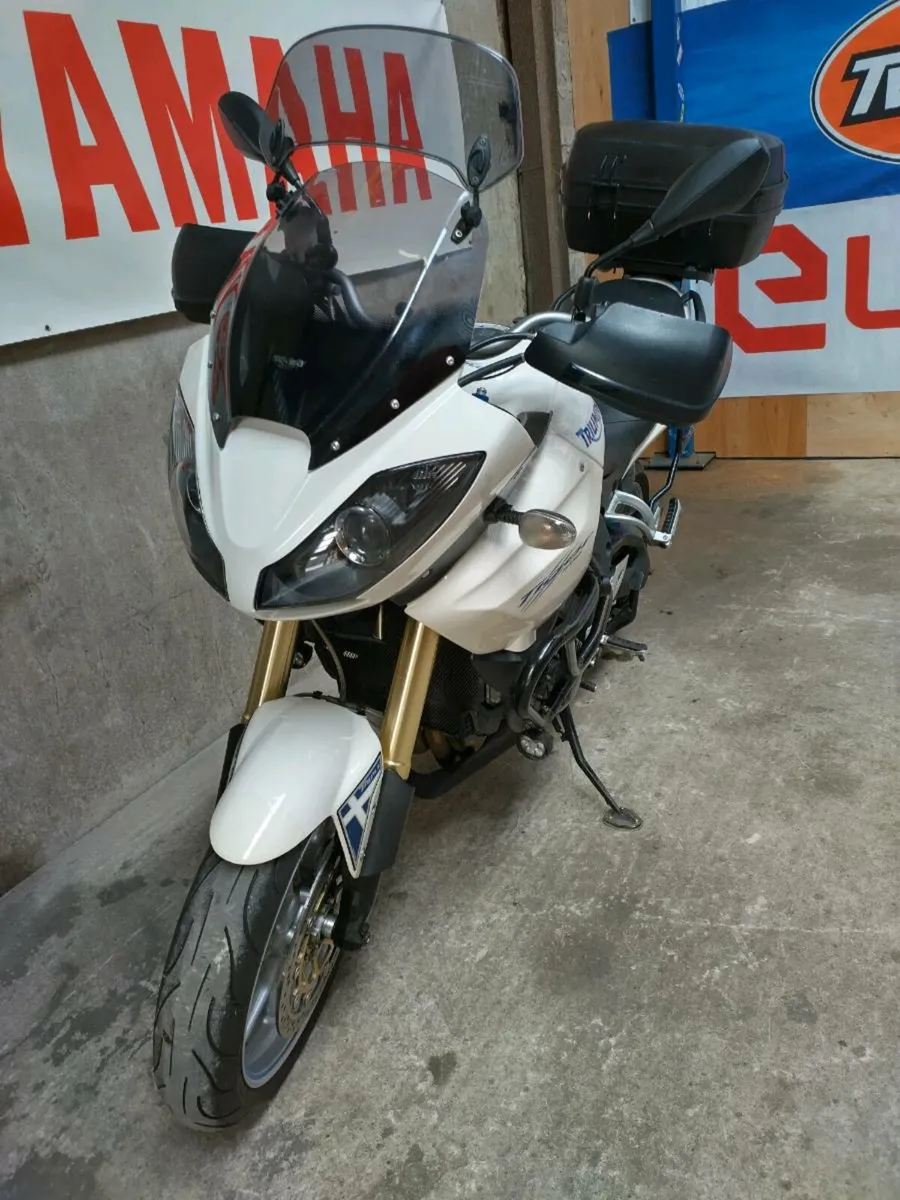 Triumph tiger 1050 sport (low seat) - Image 4