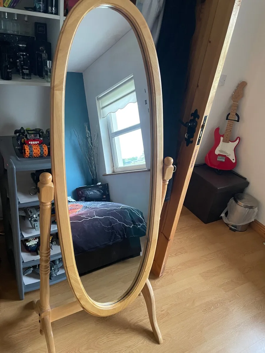 Mirror - Image 3