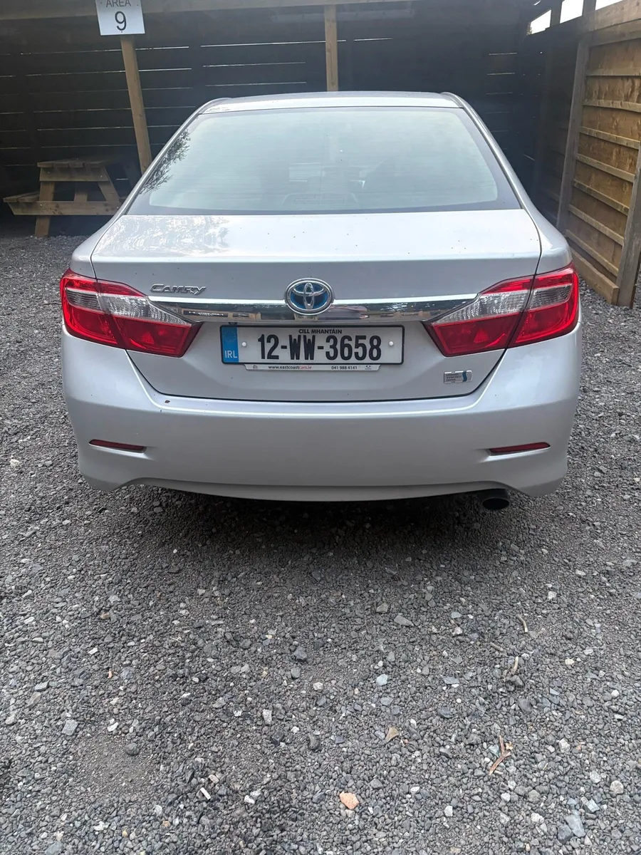 Toyota Camry - Image 2