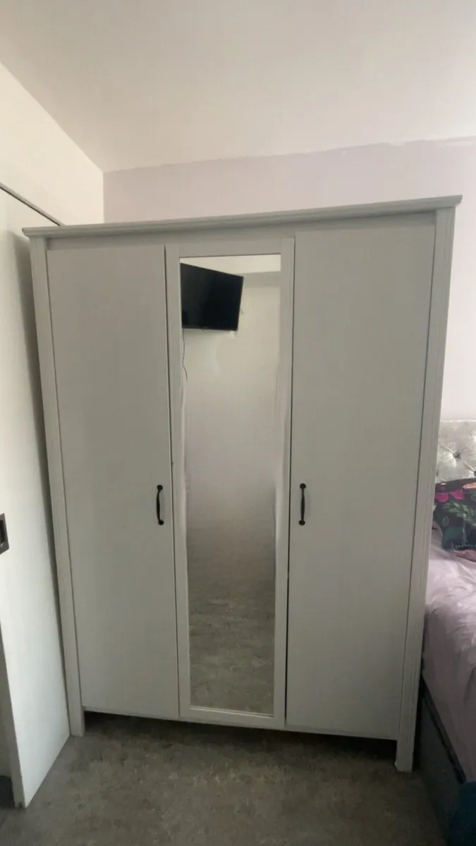Wardrobe - Image 1