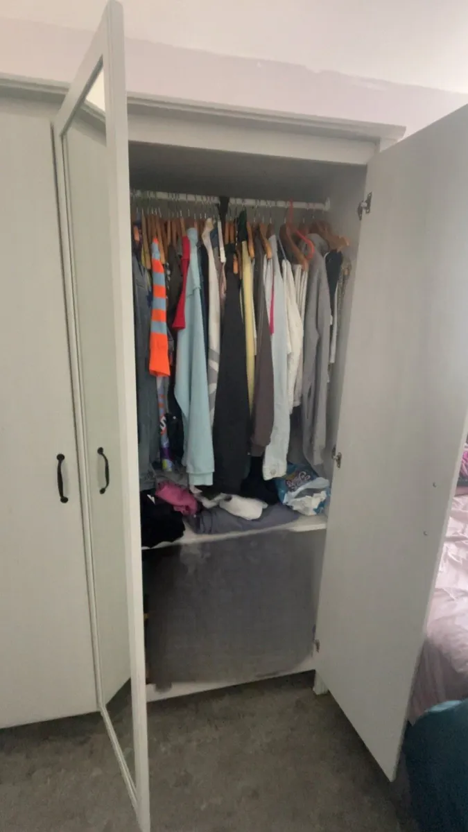 Wardrobe - Image 2