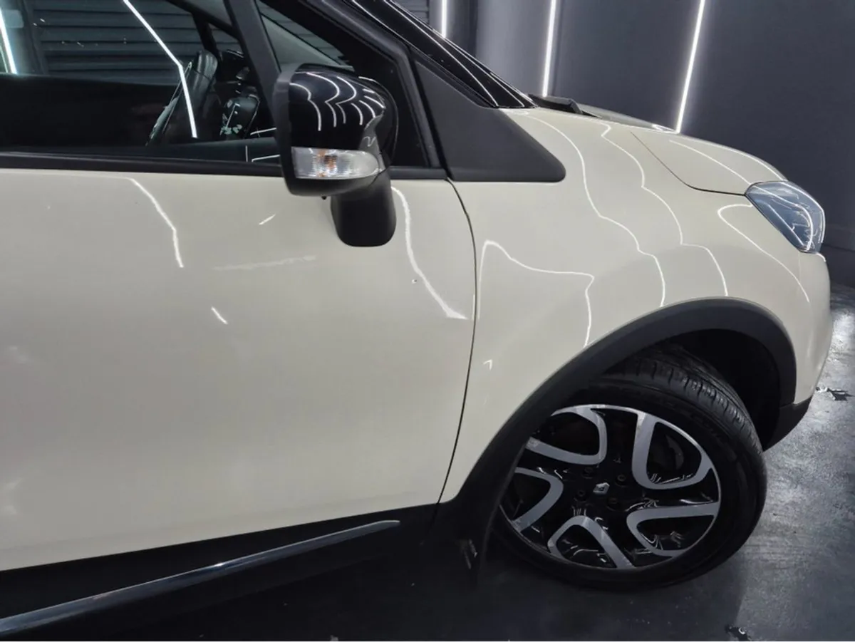 Renault Captur Intense 1.5 DCI 90 4DR - Image 3
