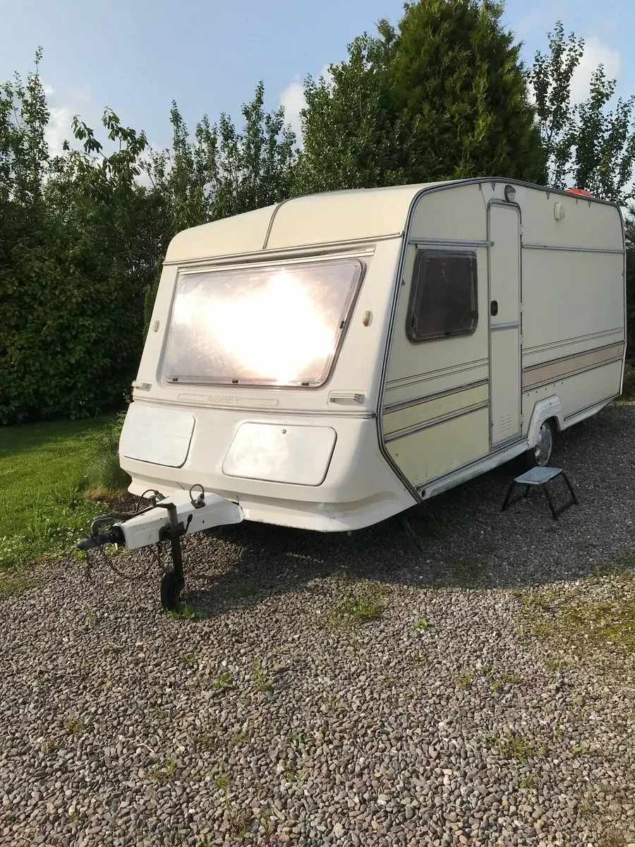 CARAVAN - Image 1