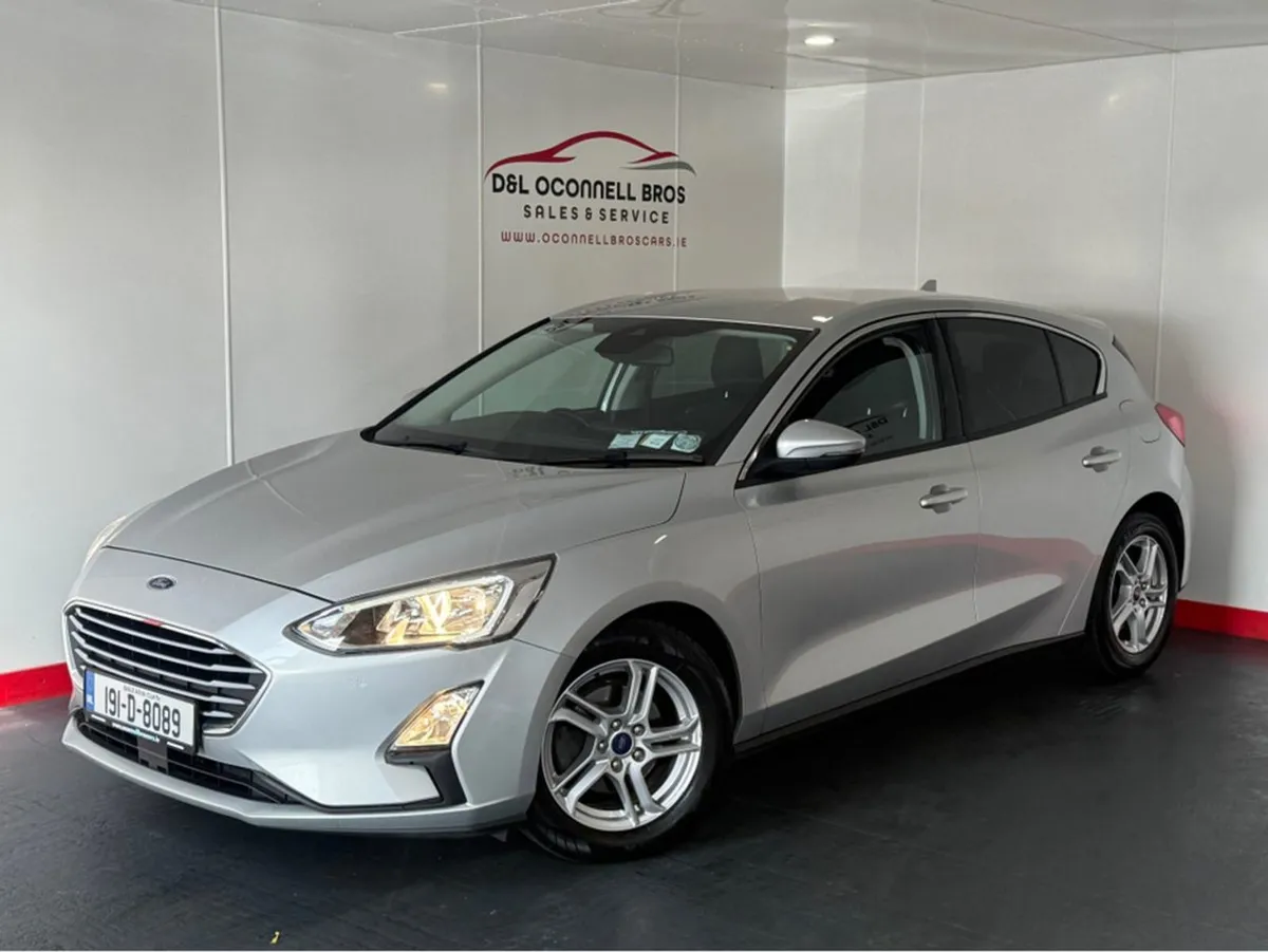 Ford Focus Zetec 1.5 Tdci 125PS 6speed 5DR 4 - Image 2