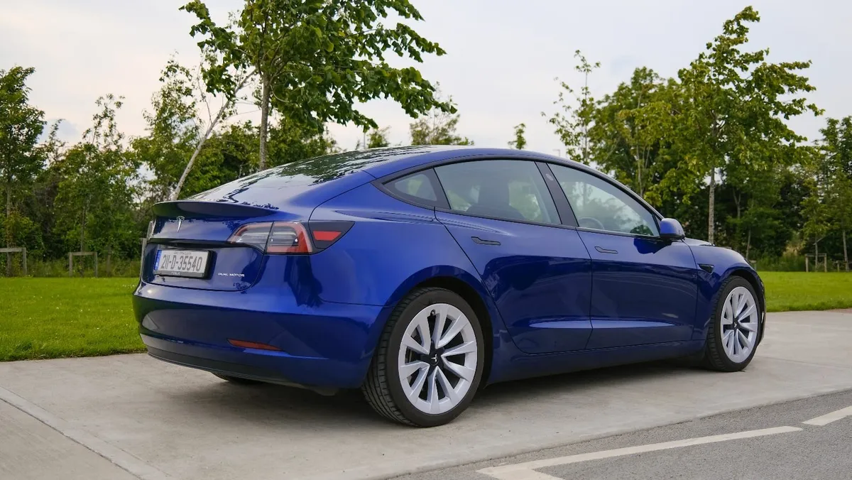 Tesla Model 3 2021 Dual Motor AWD Long Range +more - Image 3